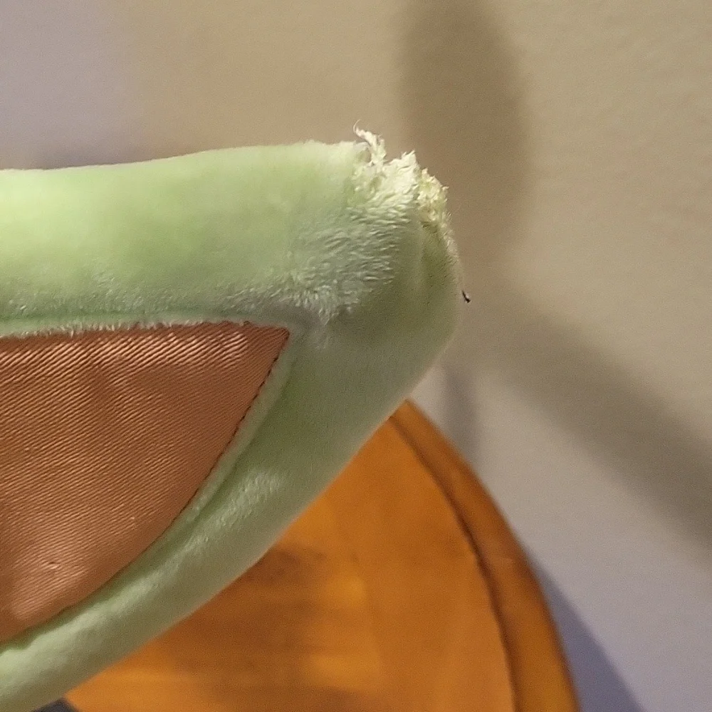 MANDALORIAN'S THE CHILD, STAR WARS THEME, SMALL CAT/DOG BED